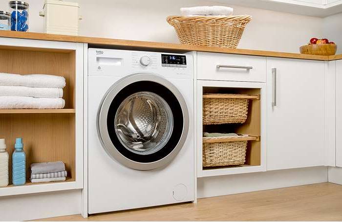 ماشین لباسشویی بکو مدل WTE10726W